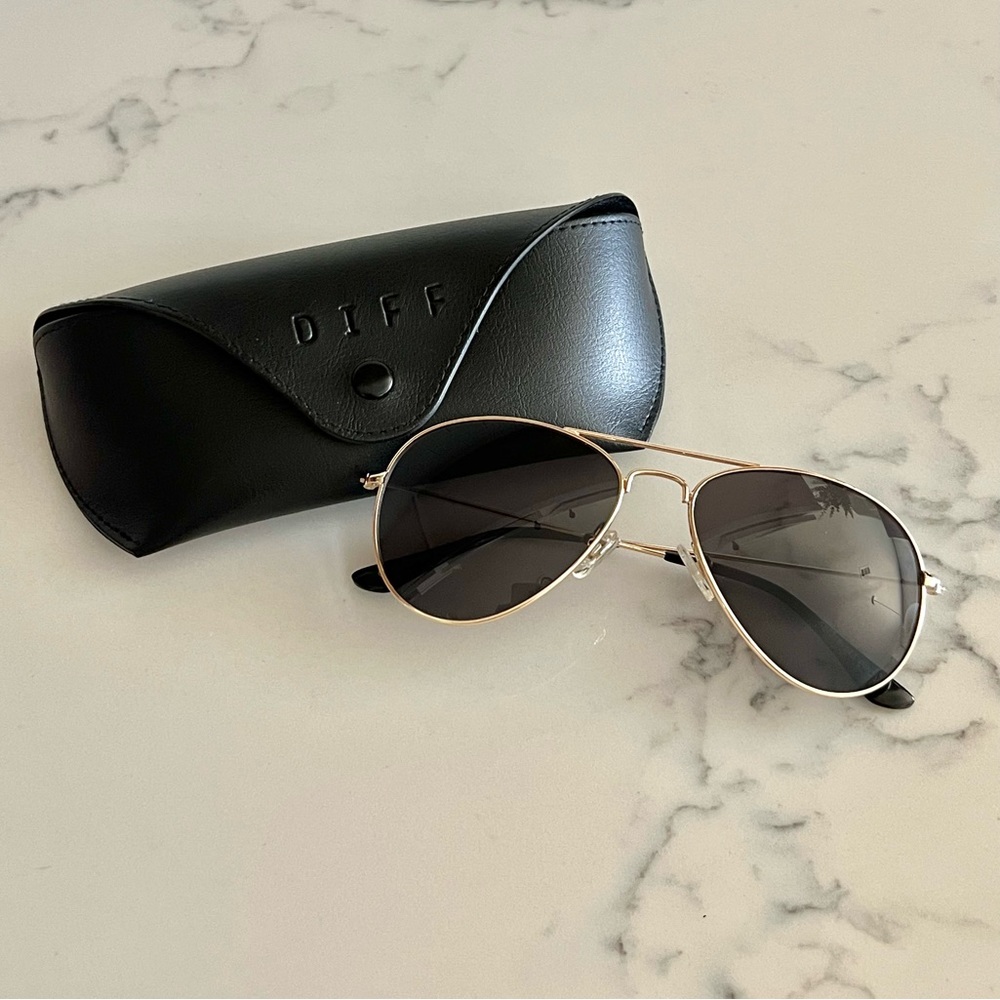 Diff Eyewear Cruz Aviator Glasses